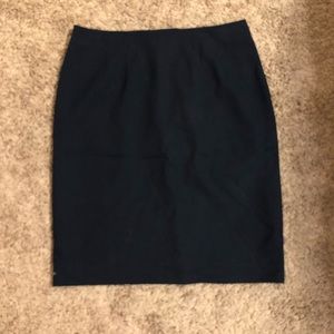 H&M navy blue pencil skirt - size US 8